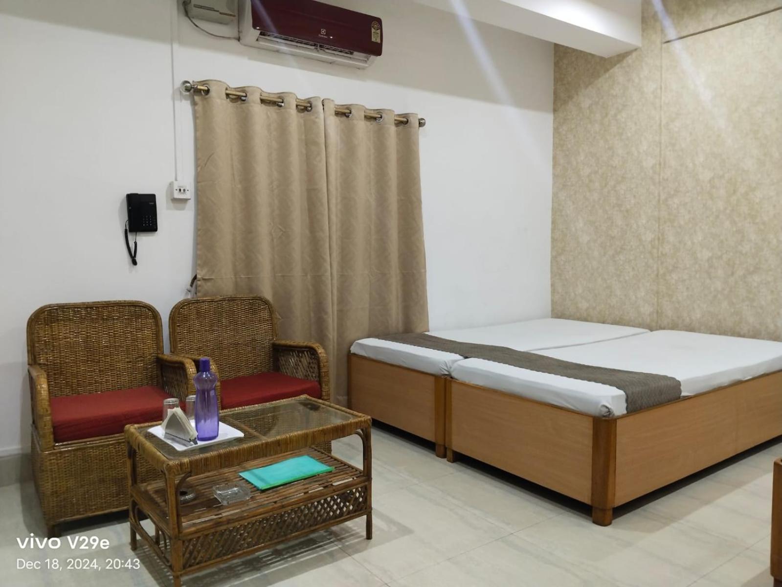 The Executive Inn Guwahati Ngoại thất bức ảnh